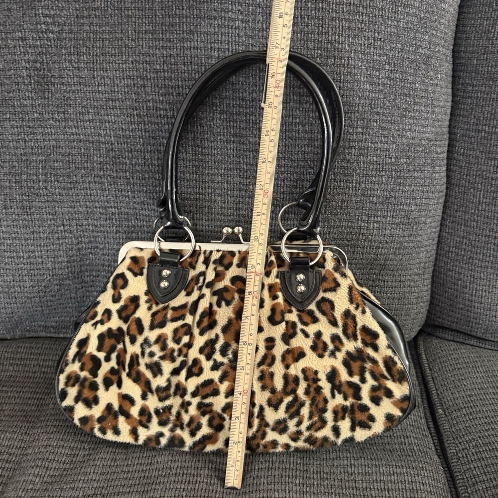 Lux de Ville Kiss Lock Leopard Print Black Patent Leather Frame Bag Pin Up - Picture 5 of 9